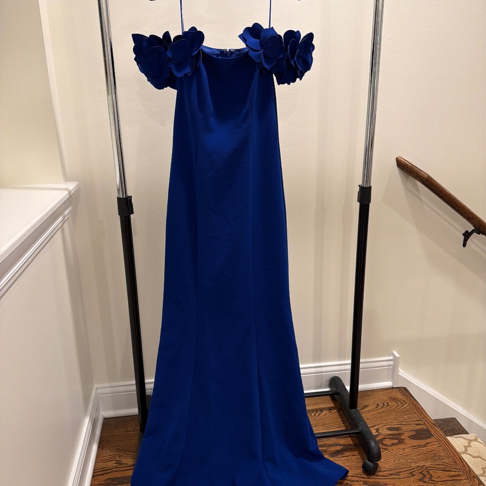 Rickie Freeman Teri Jon floor length cobalt blue gown in size 4